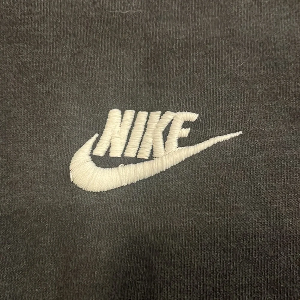 NIKE Women’s Black Hoodie Size M - Picture 2 of 4